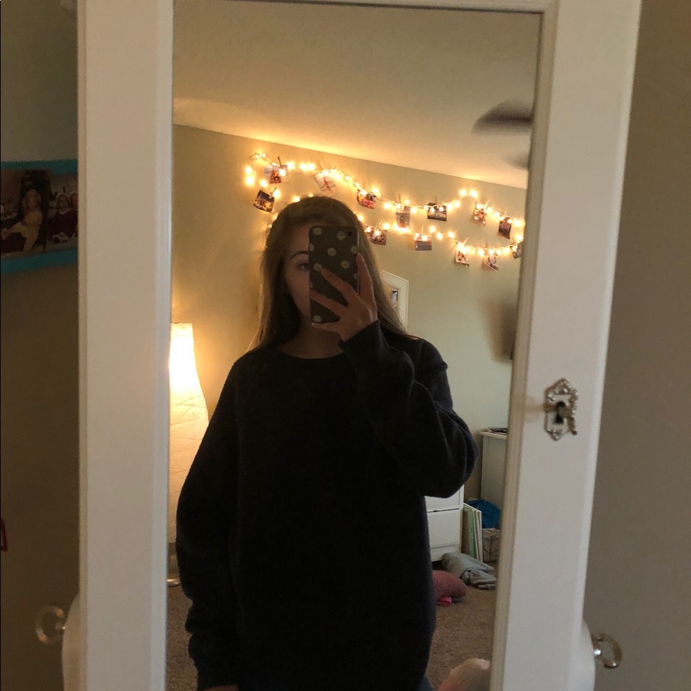 Grey old navy sweater